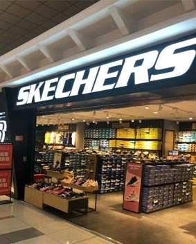 斯凱奇連鎖門(mén)頭招牌