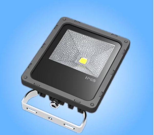 LED泛光燈，打造璀璨夜景